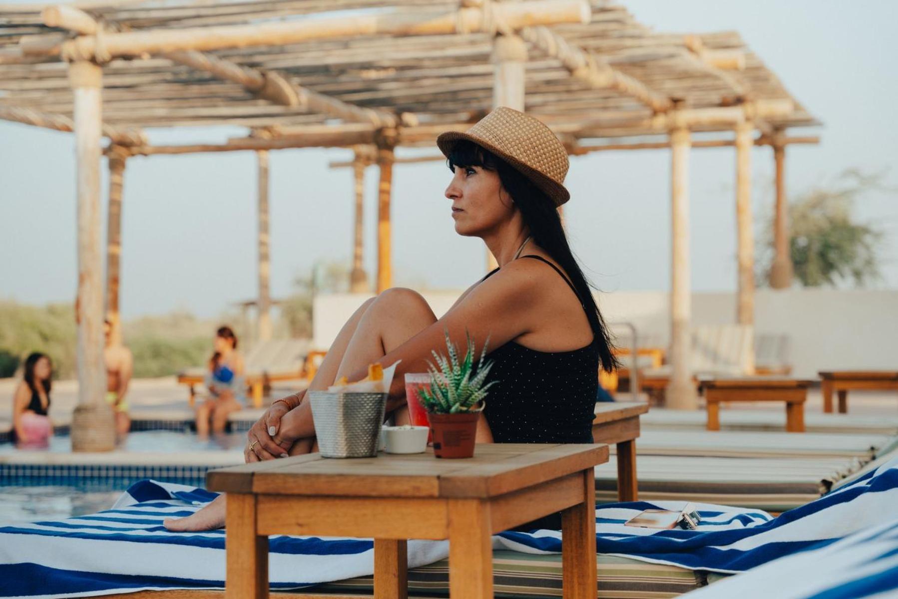 Hotel Bab Al Nojoum Al Mugheirah Al Marfaʼ Exterior foto
